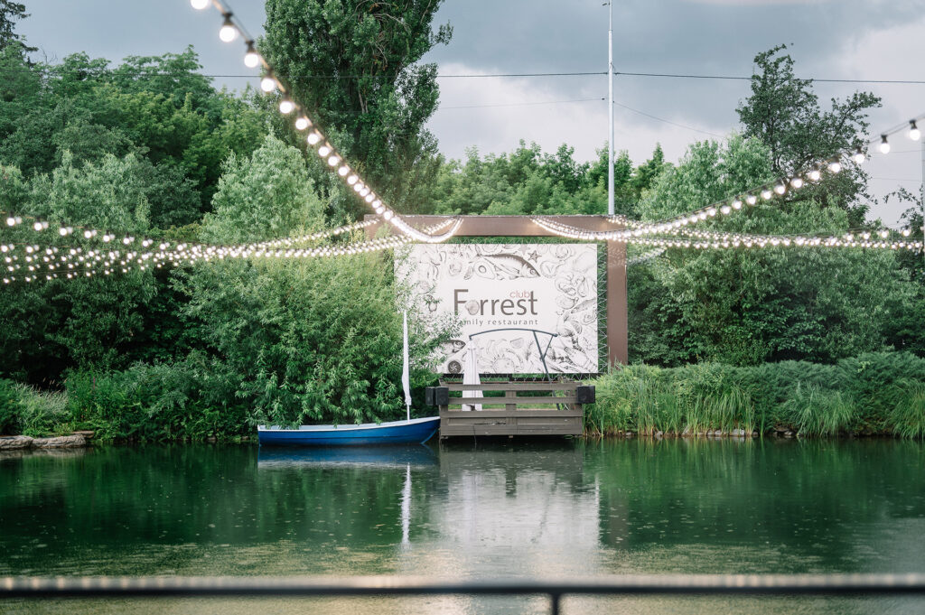 Гендер-паті в ресторані Forrest Club